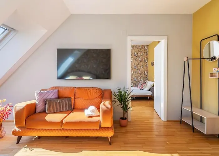 דירה 2 Separate Full - 5 Bedroom - Gym - Parking - Rooftop וינה