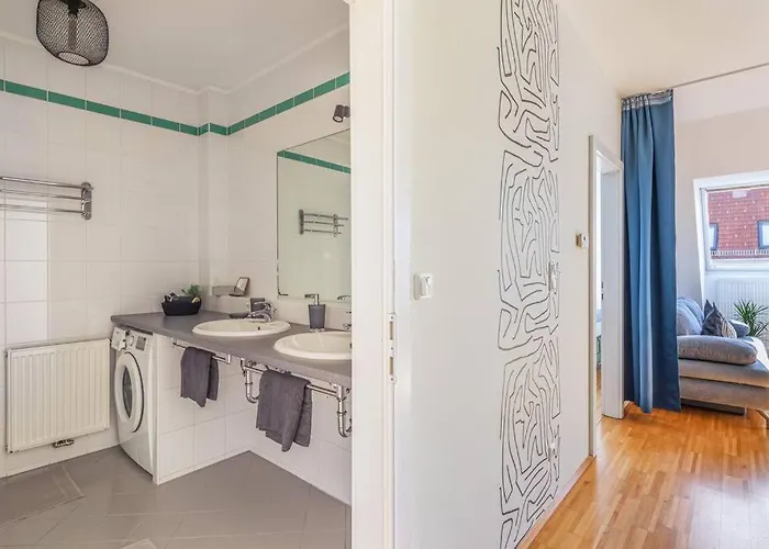 2 Separate Full - 5 Bedroom - Gym - Parking - Rooftop Апартаменти Відень