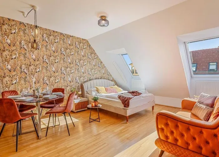 2 Separate Full - 5 Bedroom - Gym - Parking - Rooftop דירה וינה