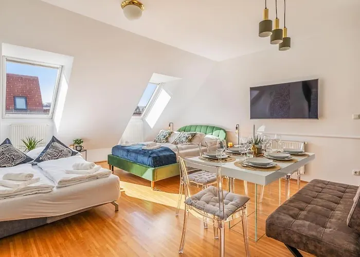 2 Separate Full - 5 Bedroom - Gym - Parking - Rooftop וינה